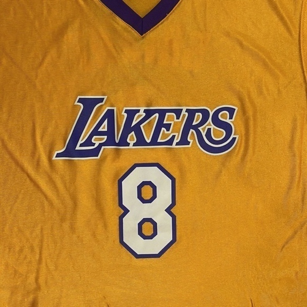 NBA LAKERS KOBE BRYANT JERSEY - Picture 2 of 4